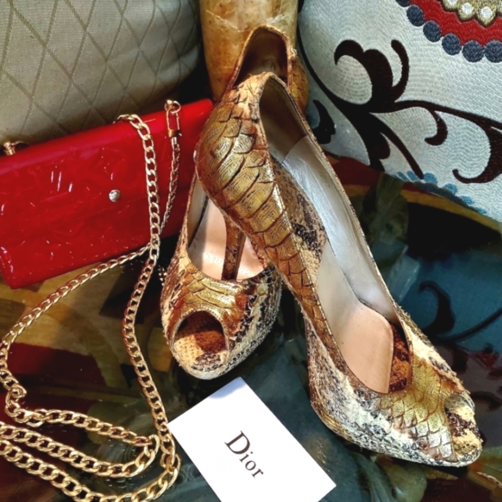 🔥Christian Dior Python Snakeskin Pumps - Picture 13 of 17